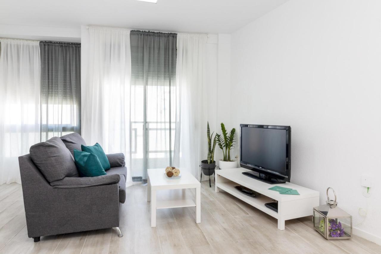 Homeforguest Amplio Apartamento En El Centro De Santa Cruz מראה חיצוני תמונה